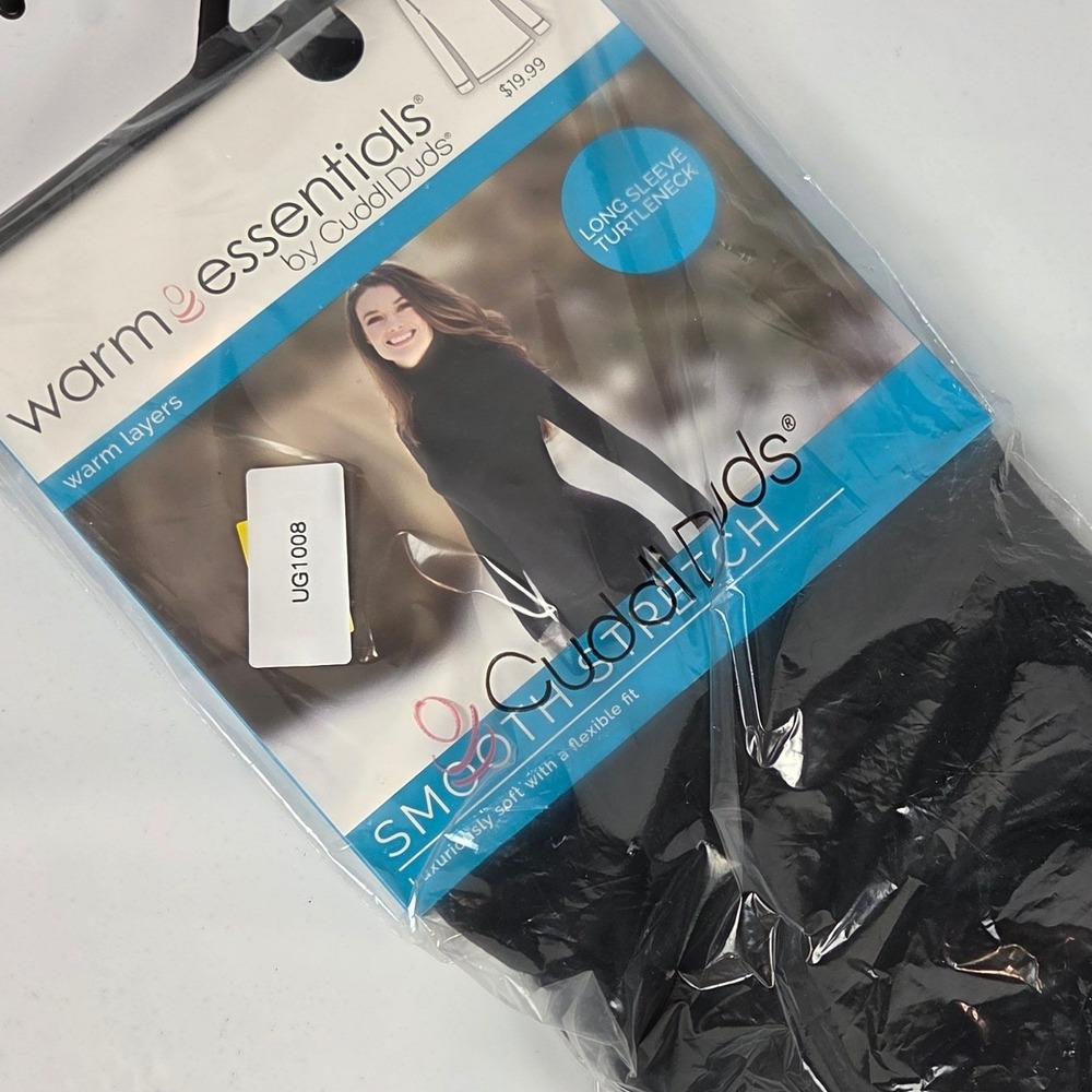 Cuddl Duds Warm Essentials Black Smooth Stretch Turtleneck Base Layer Medium